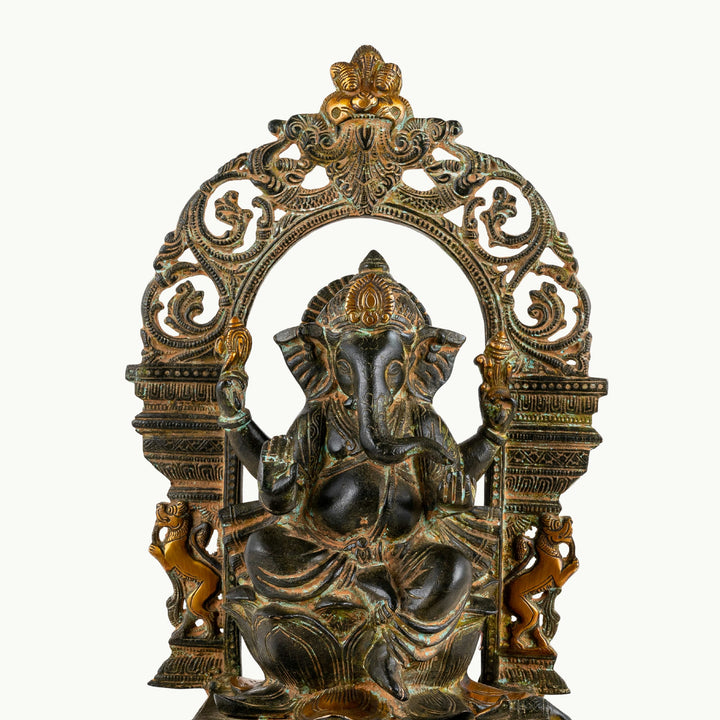Vighnaraja Divine Idol