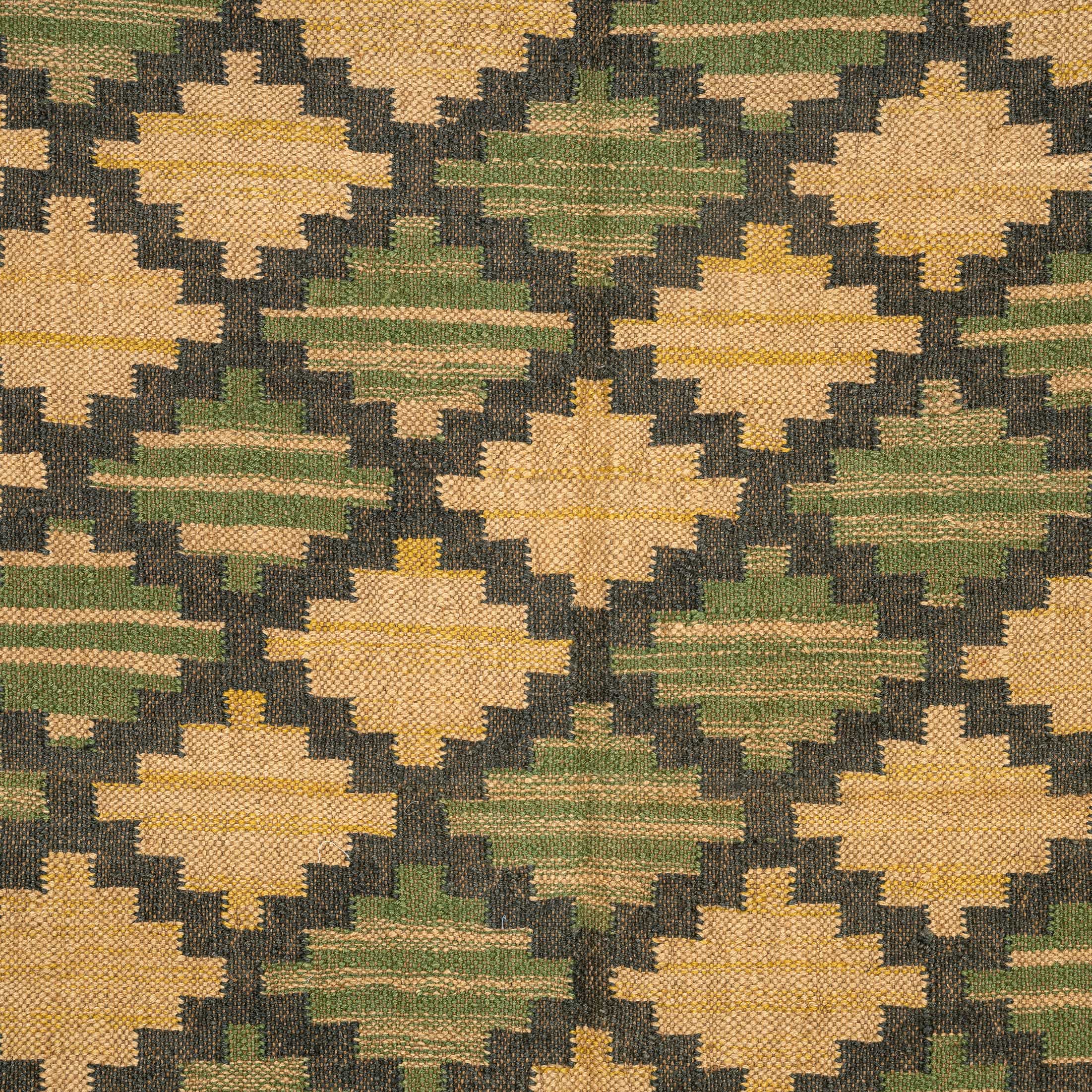 Artisan Hand-Woven Wool Jute Geometric Rug