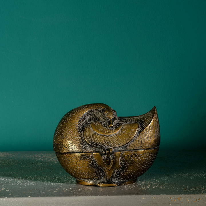 Vintage style avian storage vessel with a sturdy hinged lid for a bedroom vanity or vintage gifting.