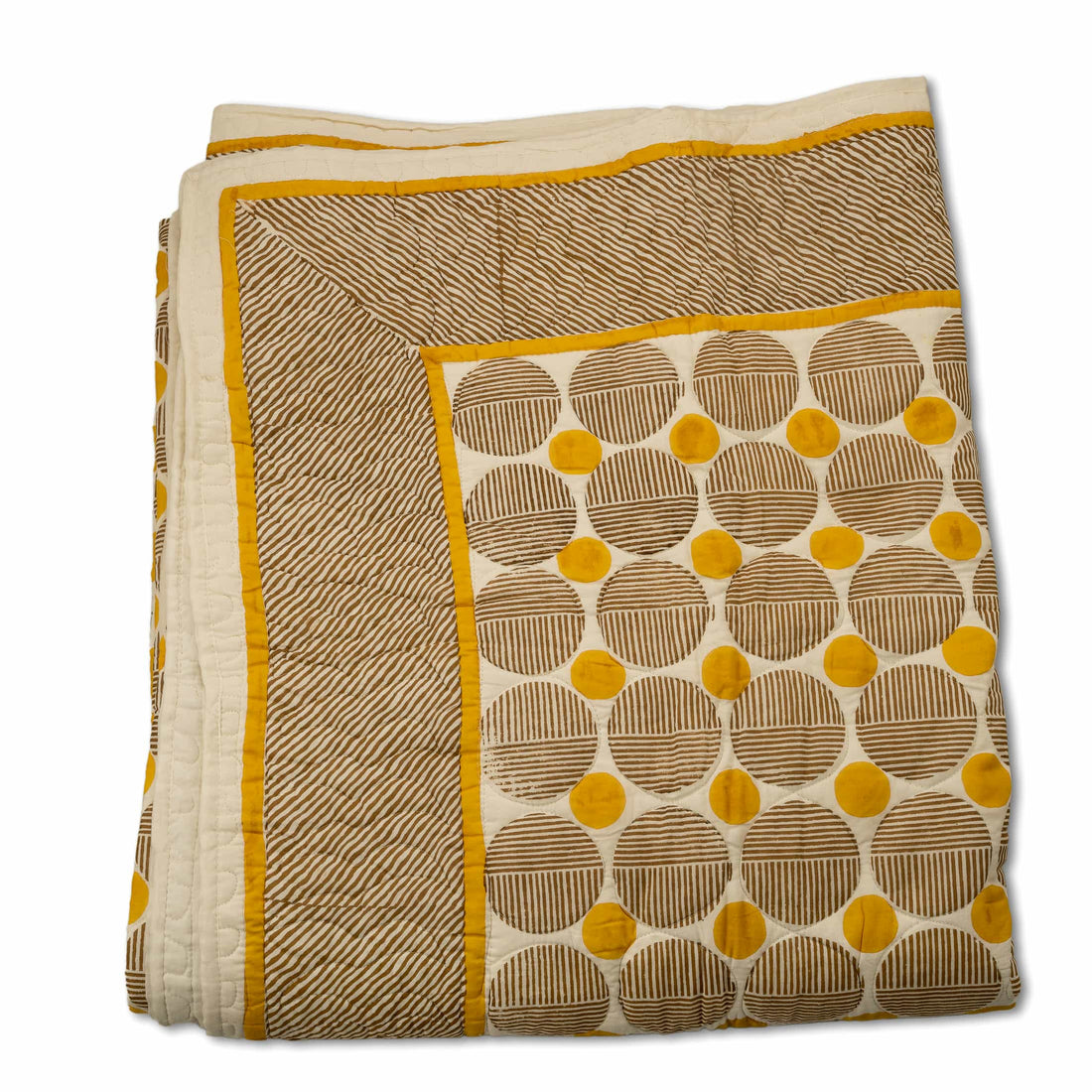 Cotton Quilted Bedcover Set with Pillow Covers – Classic Comfort Redefined