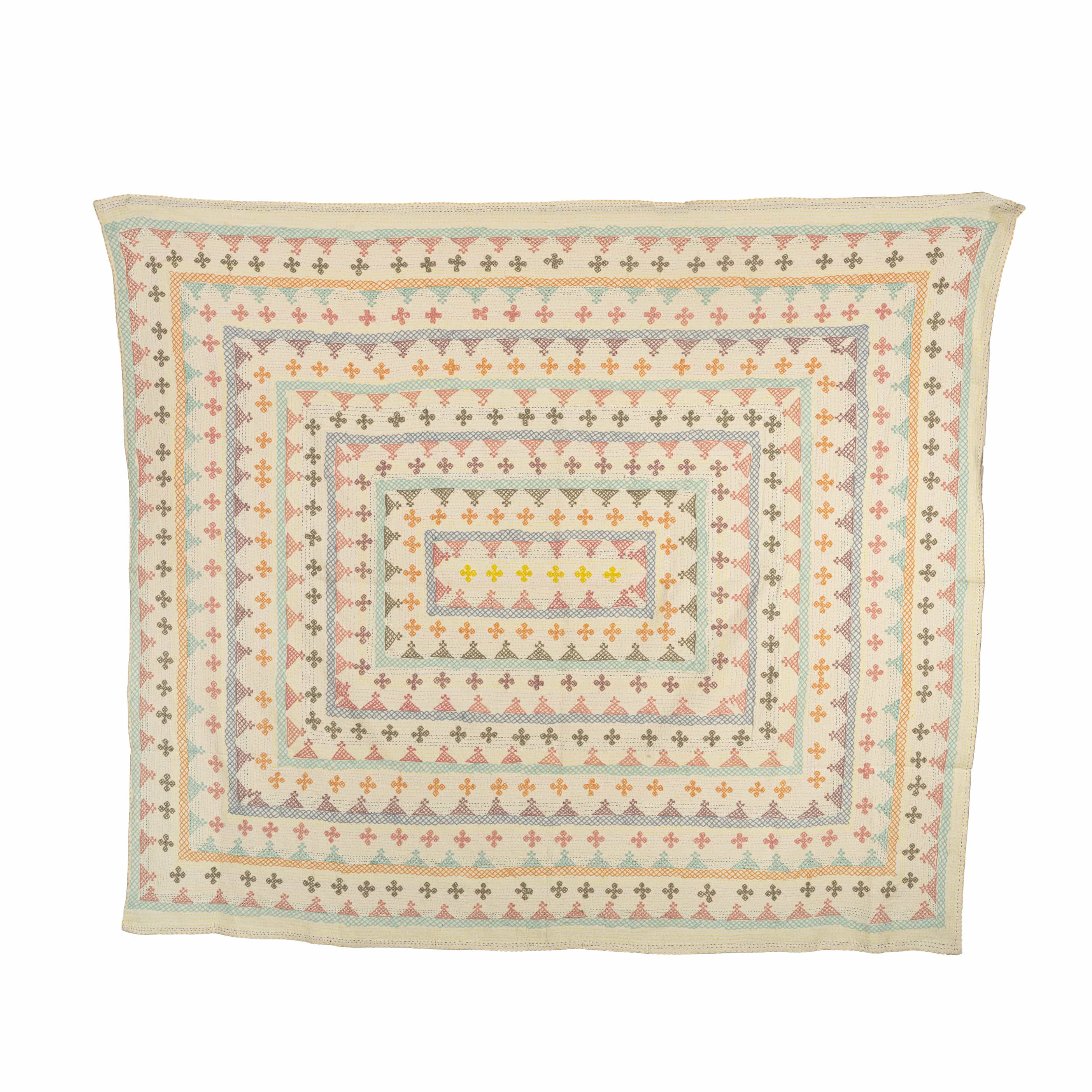 Hand-Embroidered Cotton Bedcover – Modern Artistry for Contemporary Homes