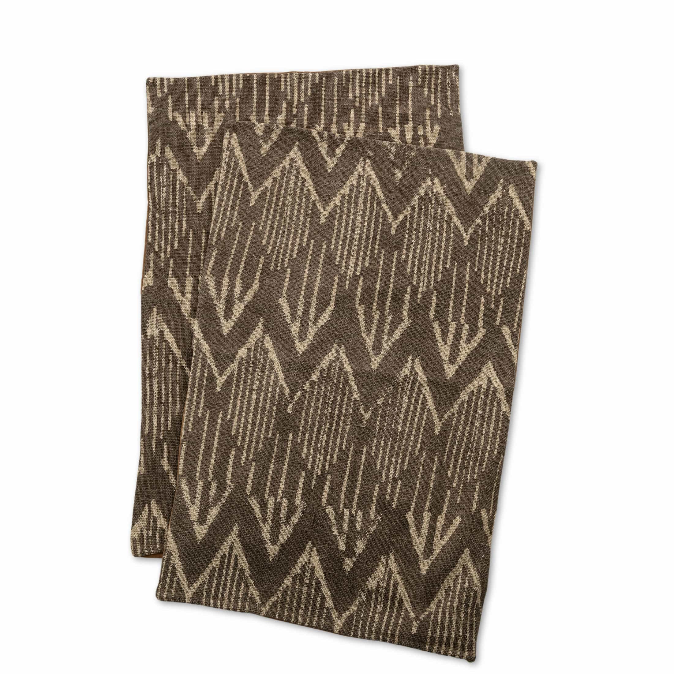Brown Slub-Cotton Bedcover Set with Jute-Finish Texture – Rugged Sophistication for Modern Bedrooms