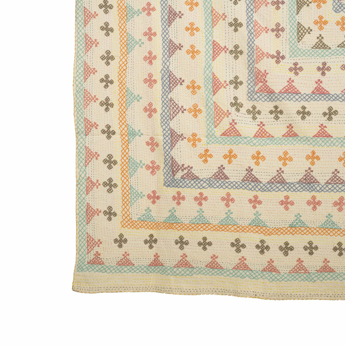 Hand-Embroidered Cotton Bedcover – Modern Artistry for Contemporary Homes