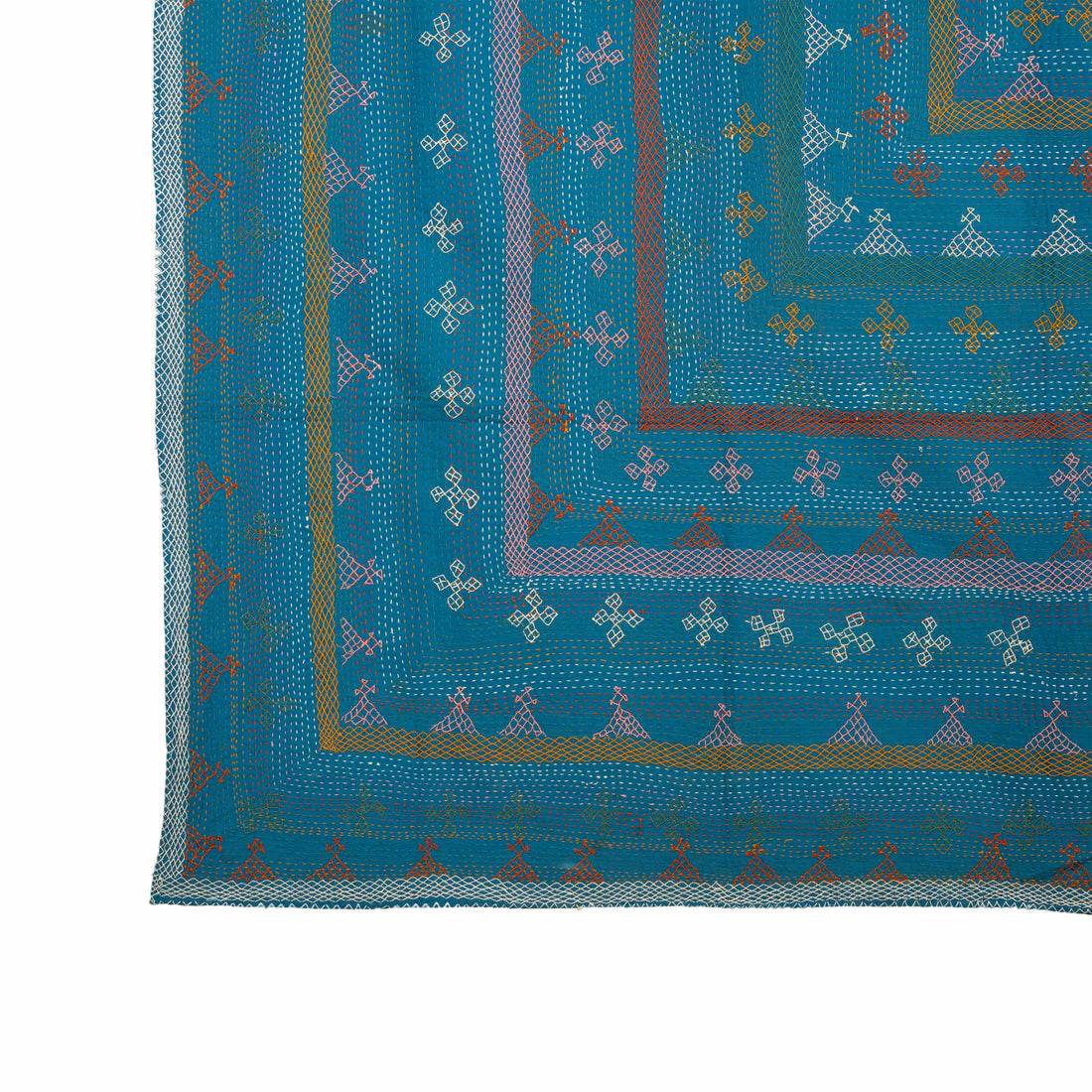 Kantha quilt with geometric stripe pattern