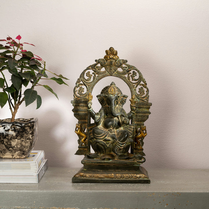 Vighnaraja Divine Idol