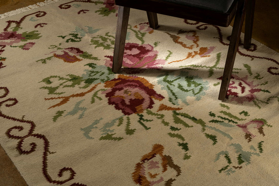 Vintage Floral Cotton Wool Rug – Hand-Tufted Botanical Elegance