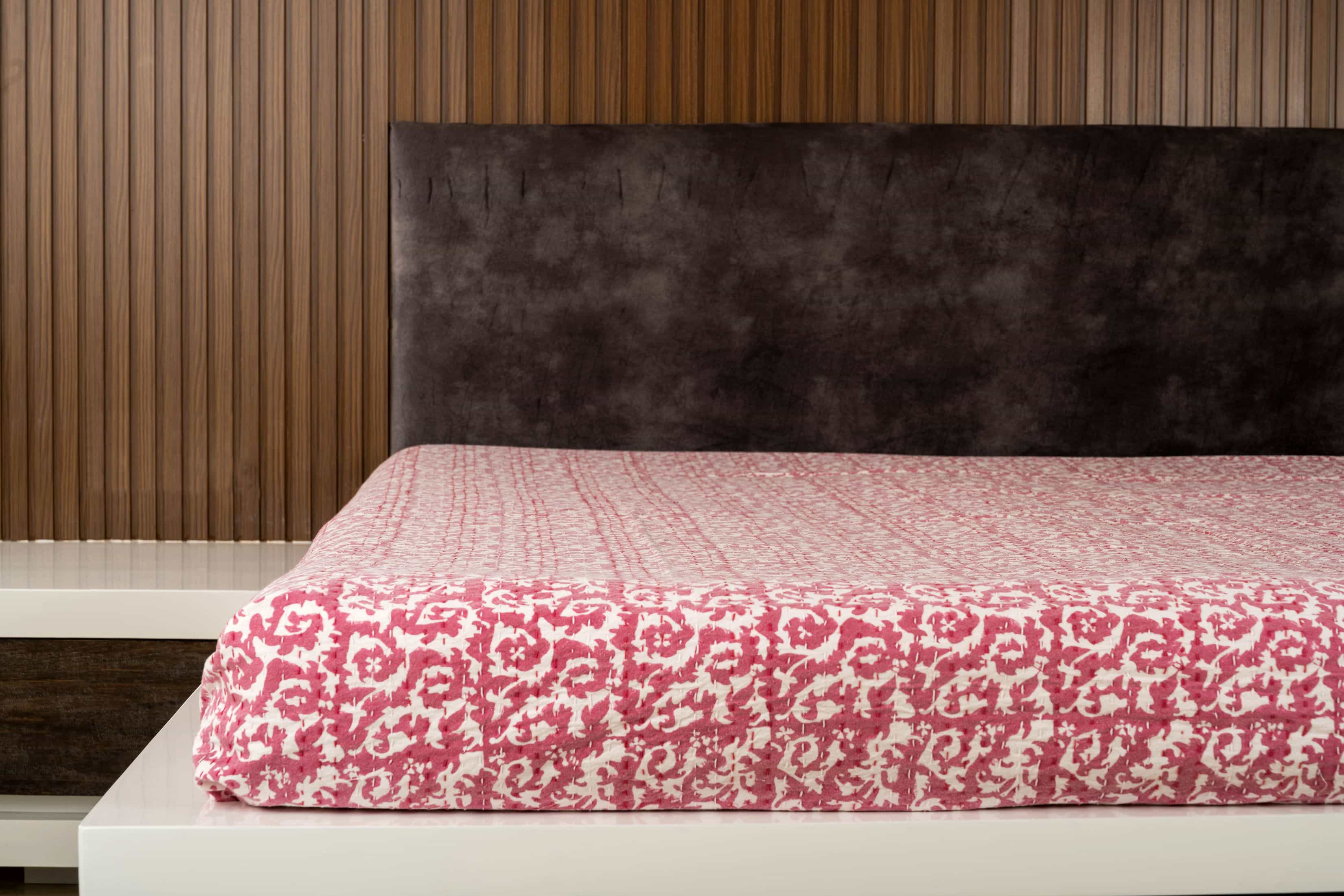Berry Lattice Printed Coverlet