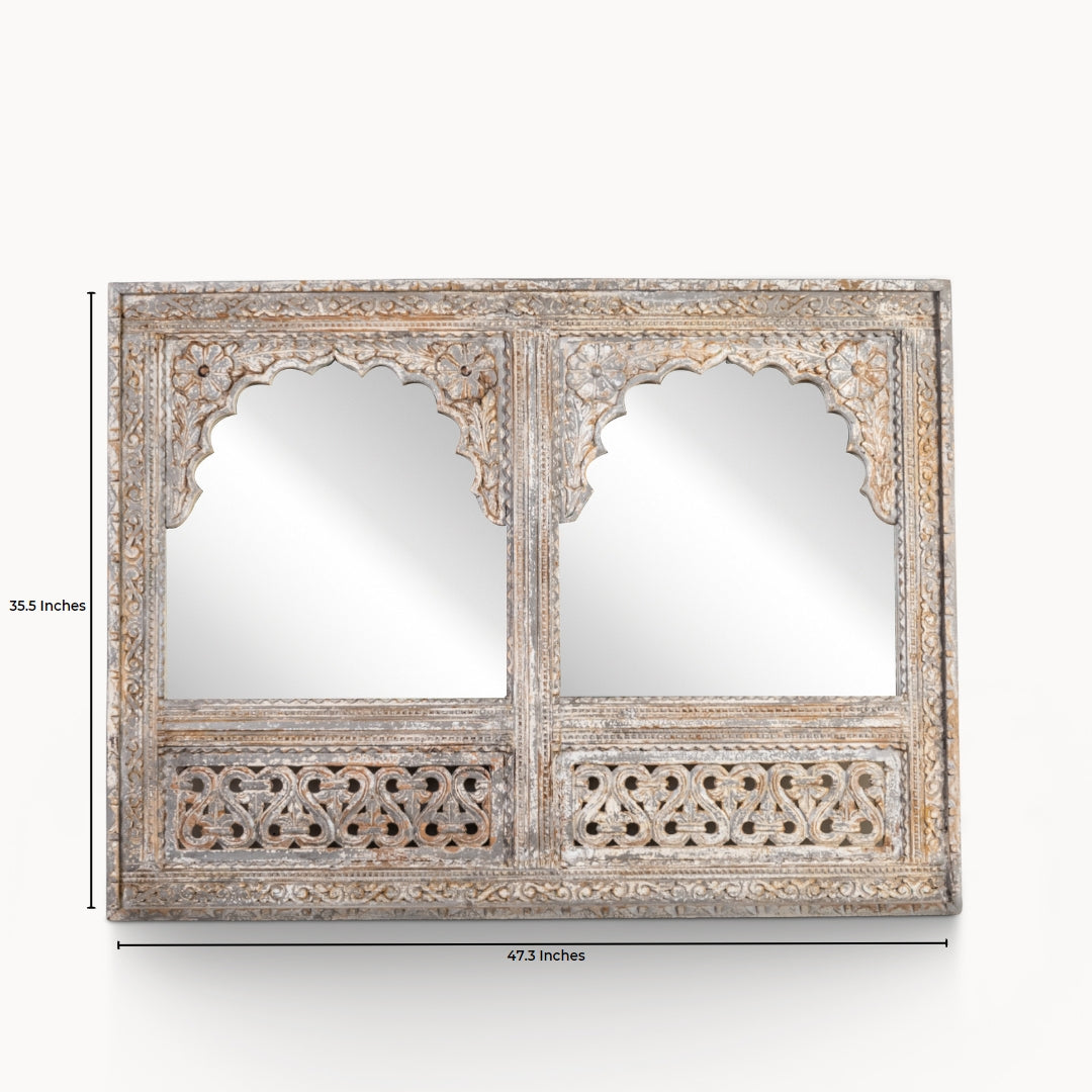 Vintage style intricate detailing mirror frame with 2 mirrors
